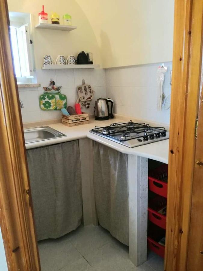 L 'Alcova Holidays Home Centro Storico Ceglie Messapica Luaran gambar