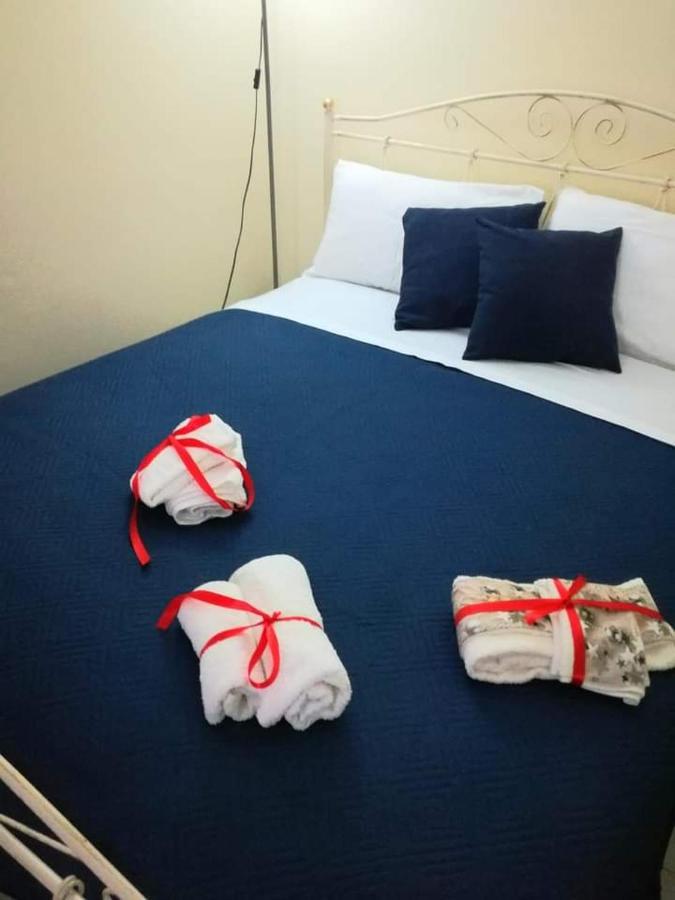 L 'Alcova Holidays Home Centro Storico Ceglie Messapica Luaran gambar